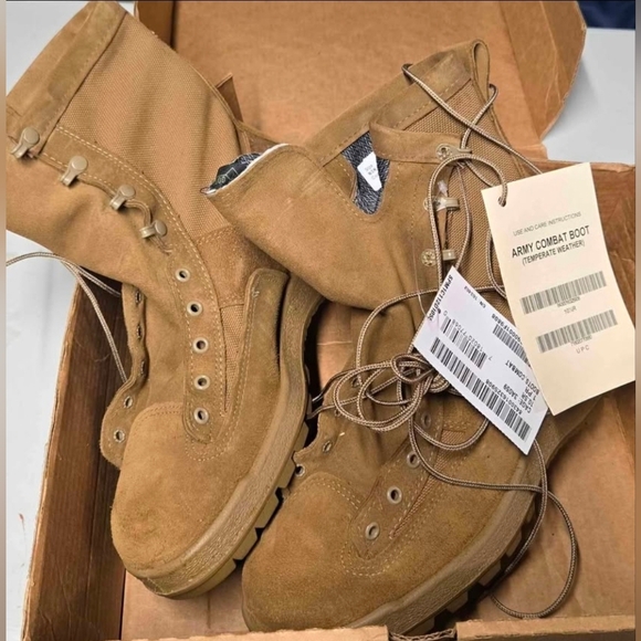 McRae Footwear Army Combat Boots Gortex temperate weather  display picture 3